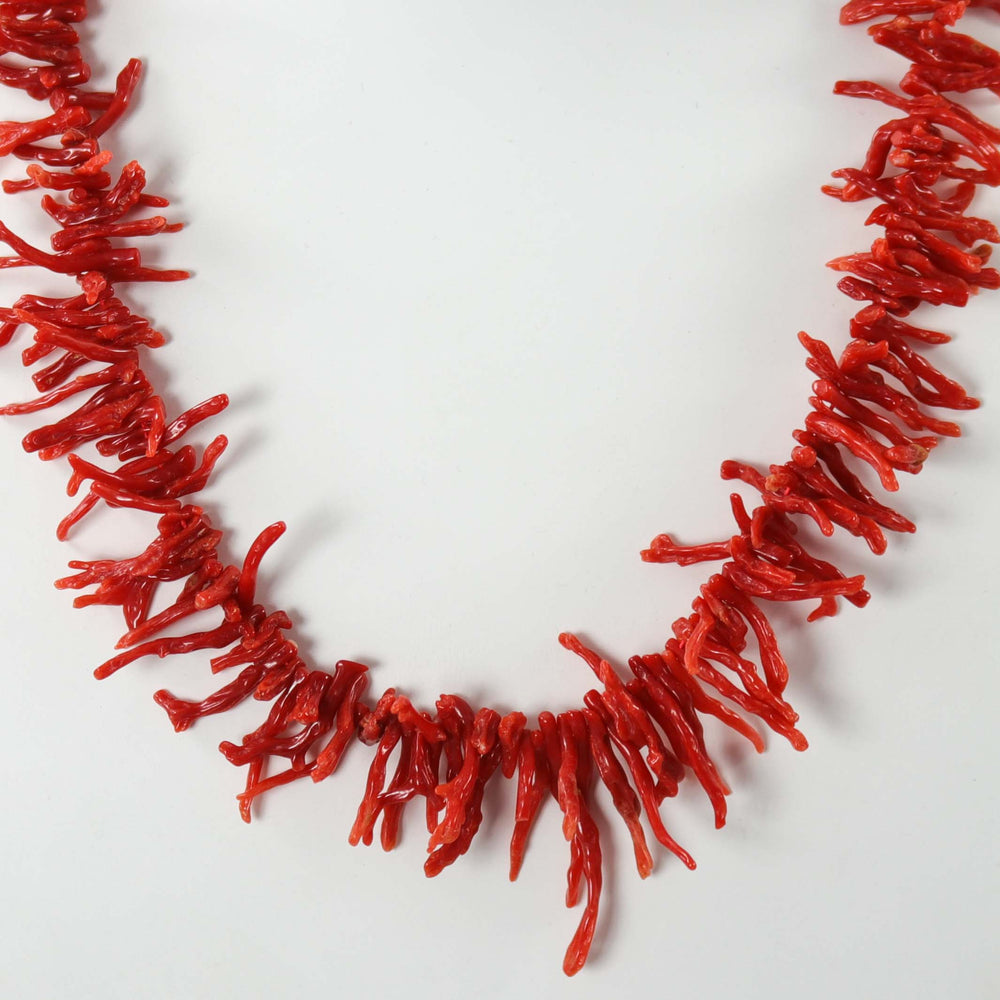1970s Branch Coral Necklace by Vintage Collection - Garland's