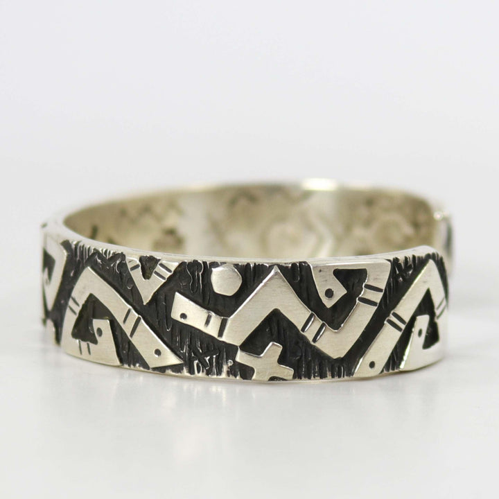 Migration Cuff