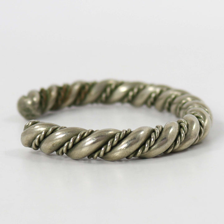 1970s Twisted Wire Cuff
