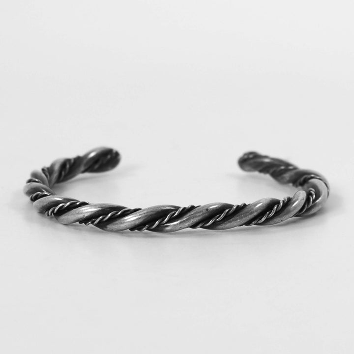 1970s Twisted Wire Cuff