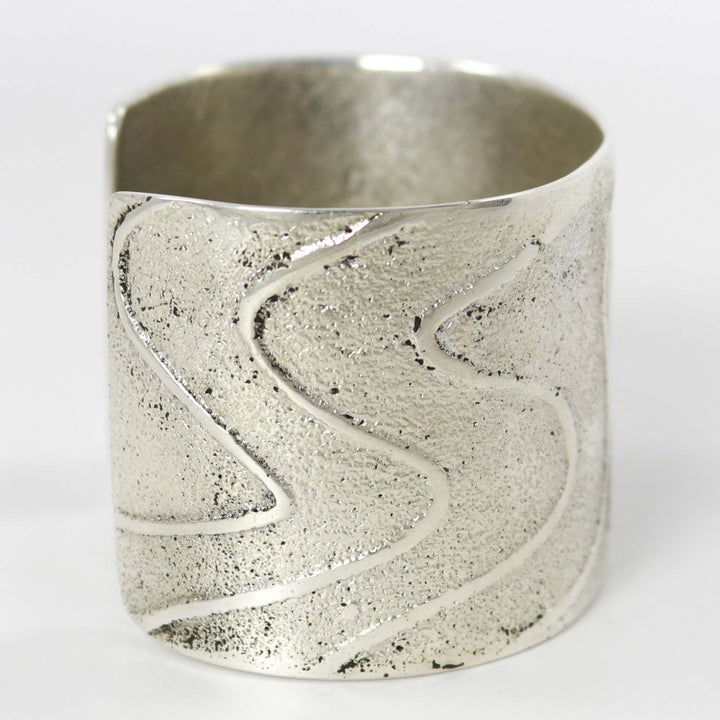 Ripple Wave Cuff