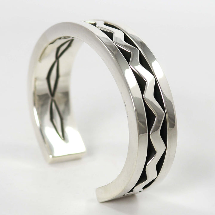 Arrow Cuff