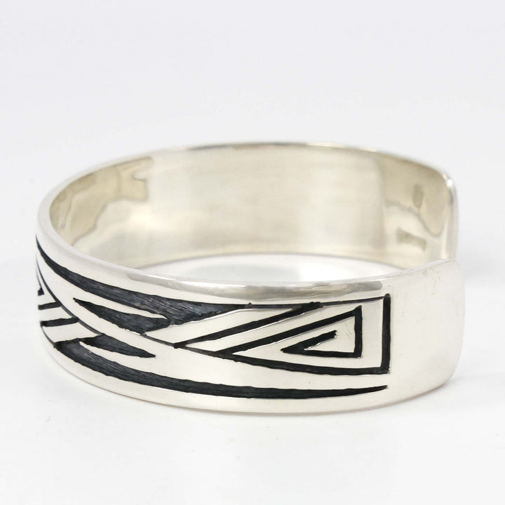 Geometric Water Cuff