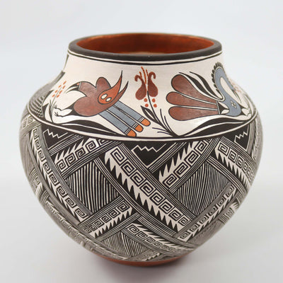 “Old and New Parrots” Pot