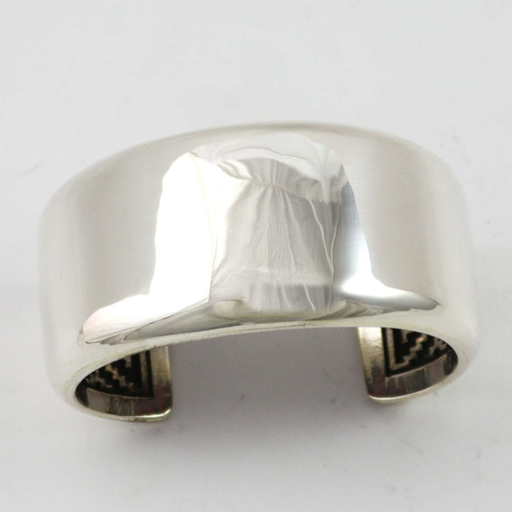 Hidden Coral Cuff by Dan Jackson - Garland's