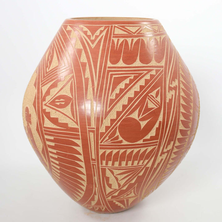 Jemez Sgraffito Pot