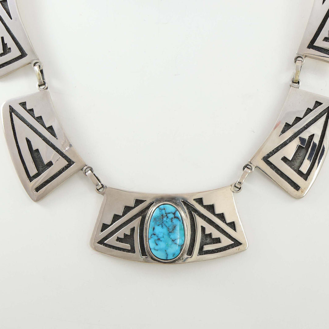Lone Mountain Turquoise Collar