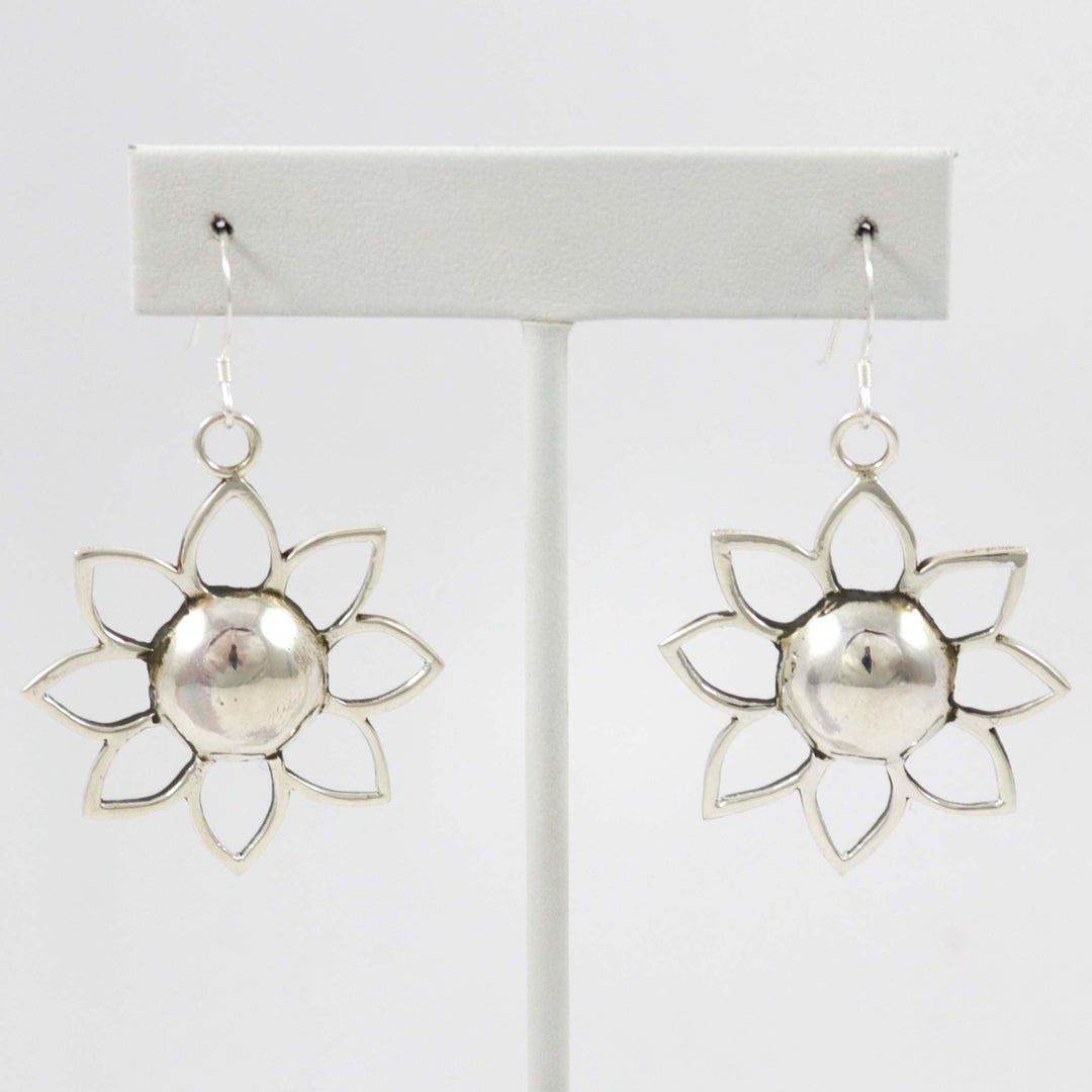 Boucles d'oreilles fleur en argent