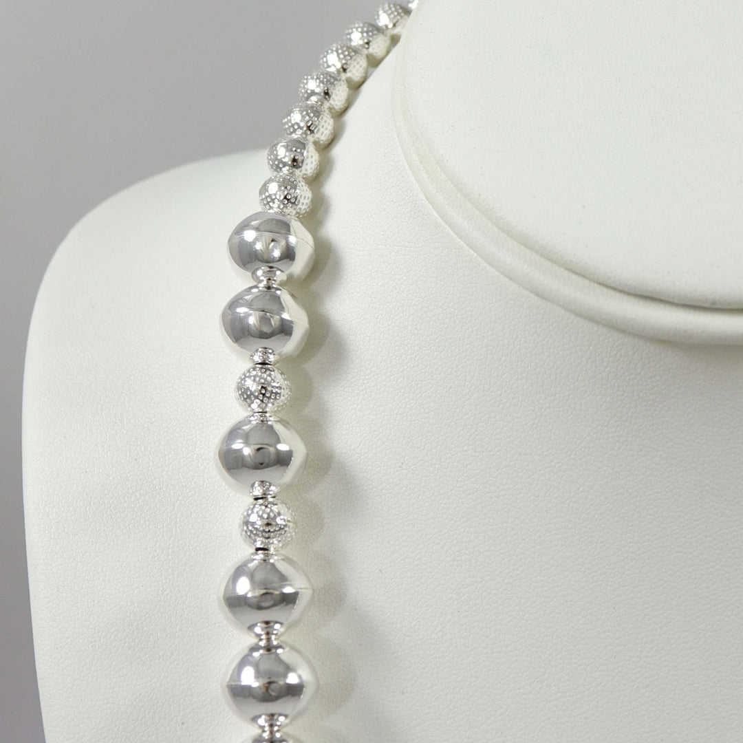 Navajo Pearl Necklace by Victoria Haley-Anderson - Garland's