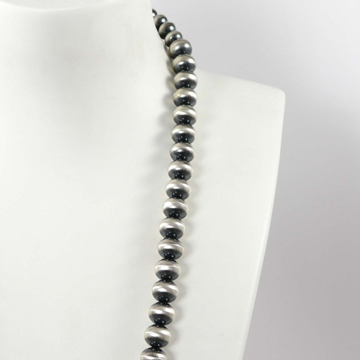 Navajo Pearl Naja Necklace