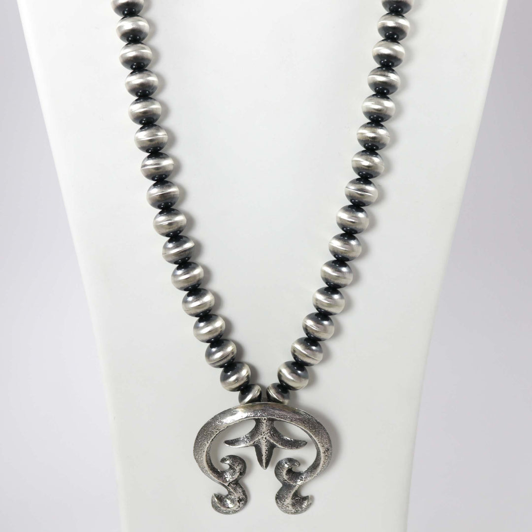 Navajo Pearl Naja Necklace