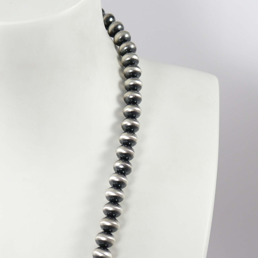 Navajo Pearl Naja Necklace