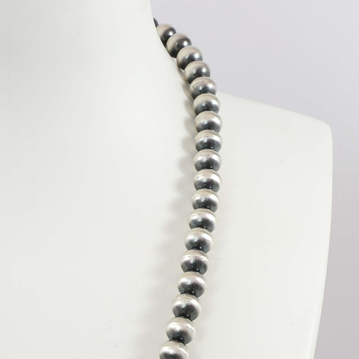 Navajo Pearl Necklace