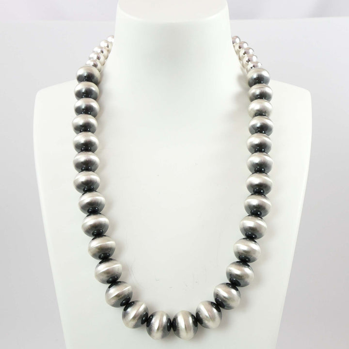 Navajo Pearl Necklace