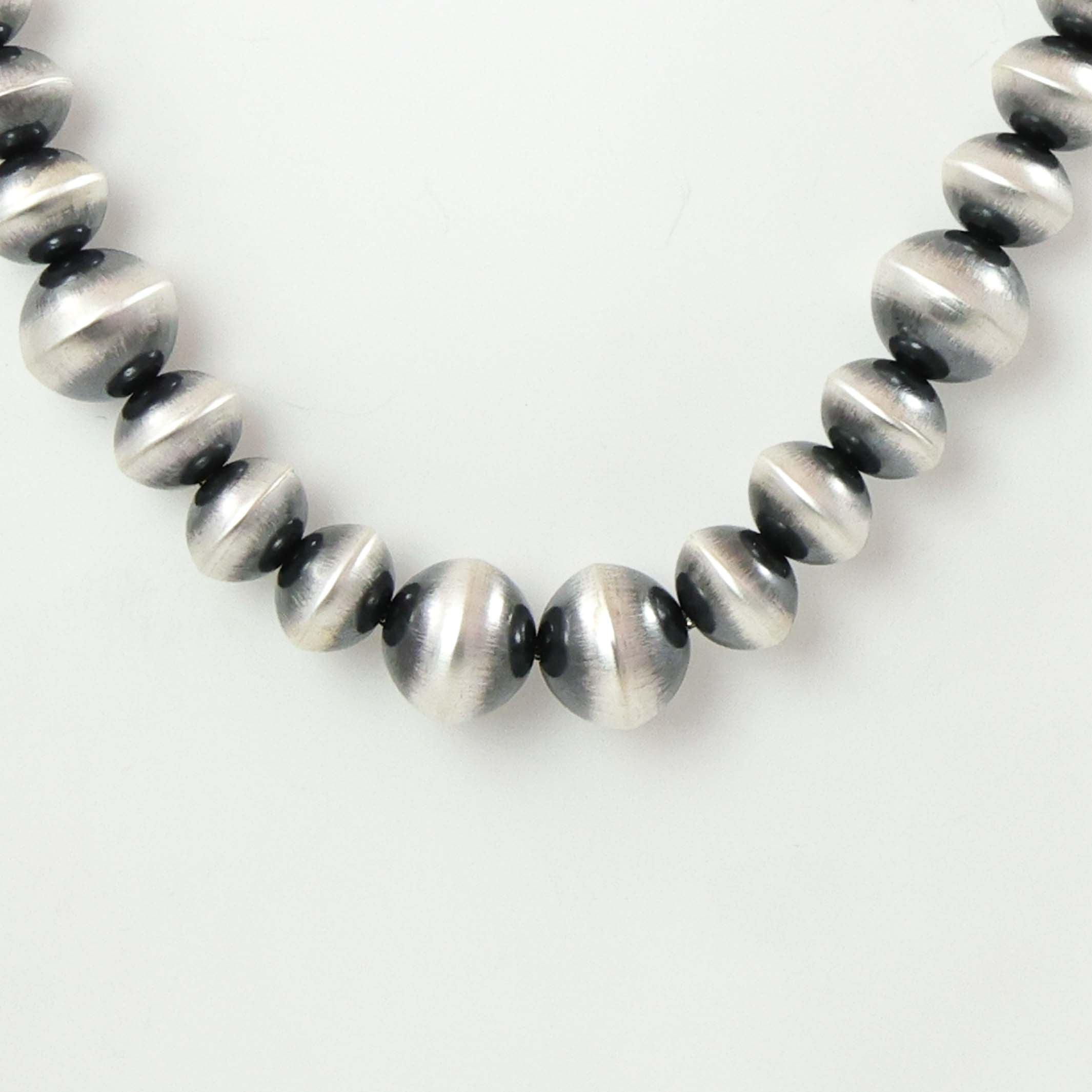Navajo パール　ネックレス　ヴィンテージ INDIAN JEWELRY LEATHER ARTS&CRAFTS Tah'bah TRADERS / Vintage