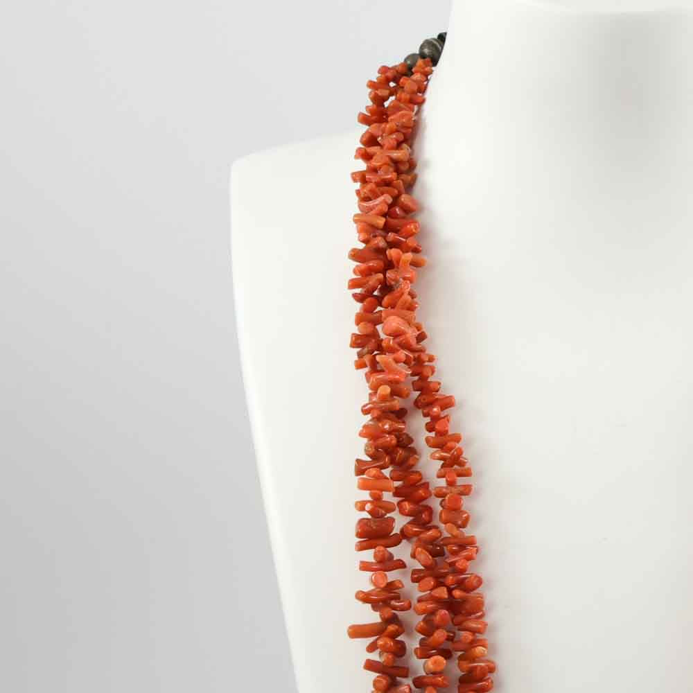 1960s Coral Necklace