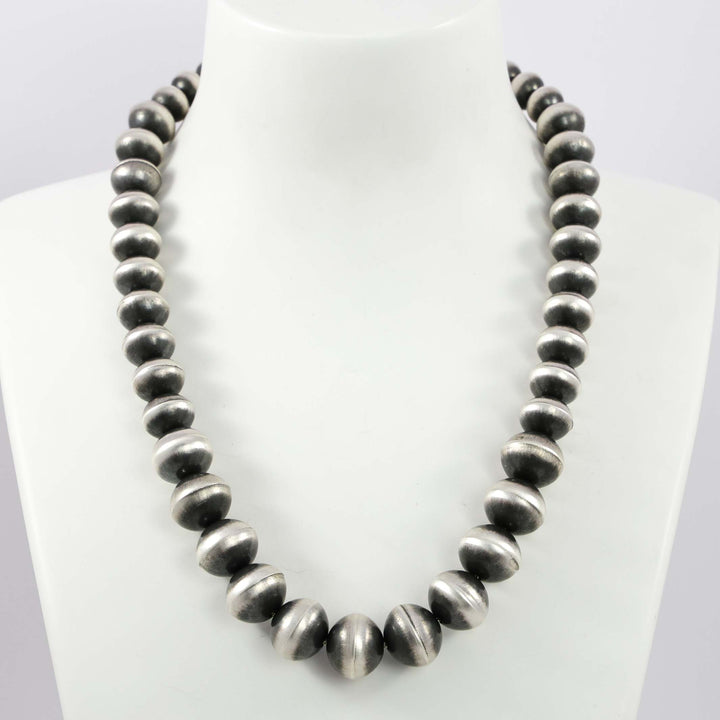 Navajo Pearl Necklace