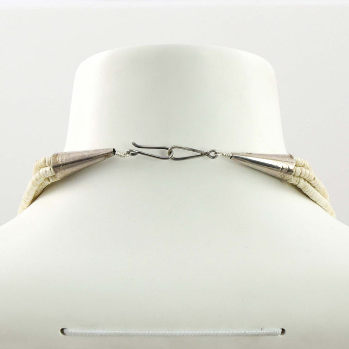 1970s Clam Shell Necklace