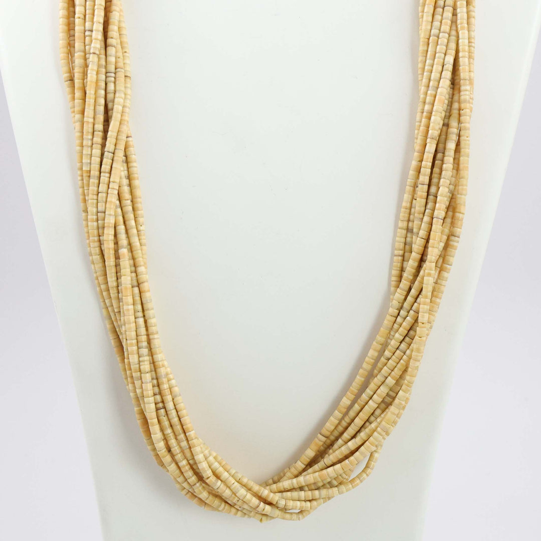 1970s Melon Shell Necklace