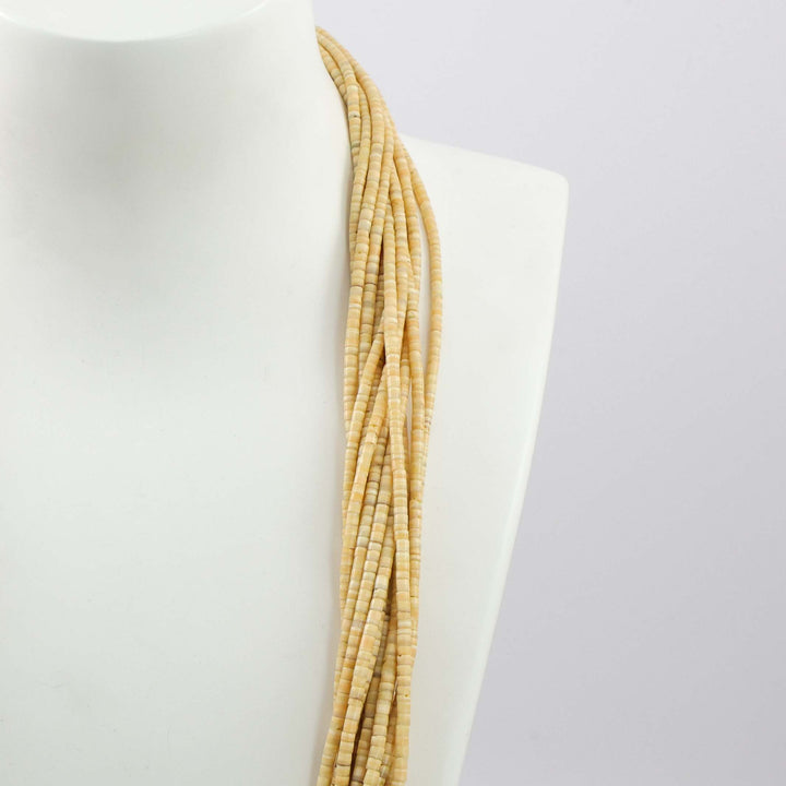 1970s Melon Shell Necklace
