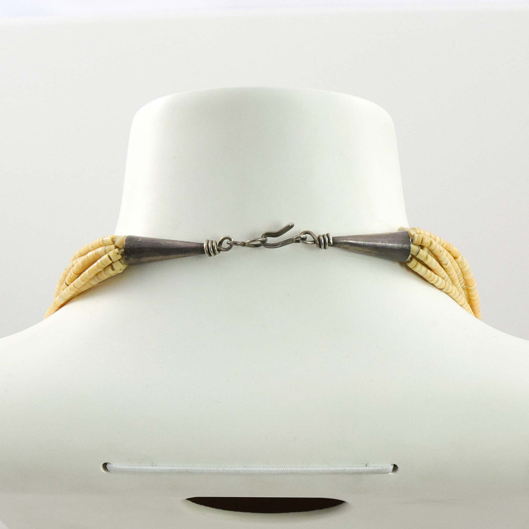 1970s Melon Shell Necklace