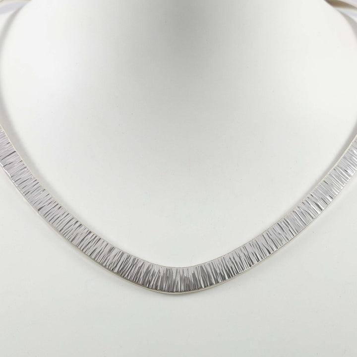 Hammered Collar Necklace