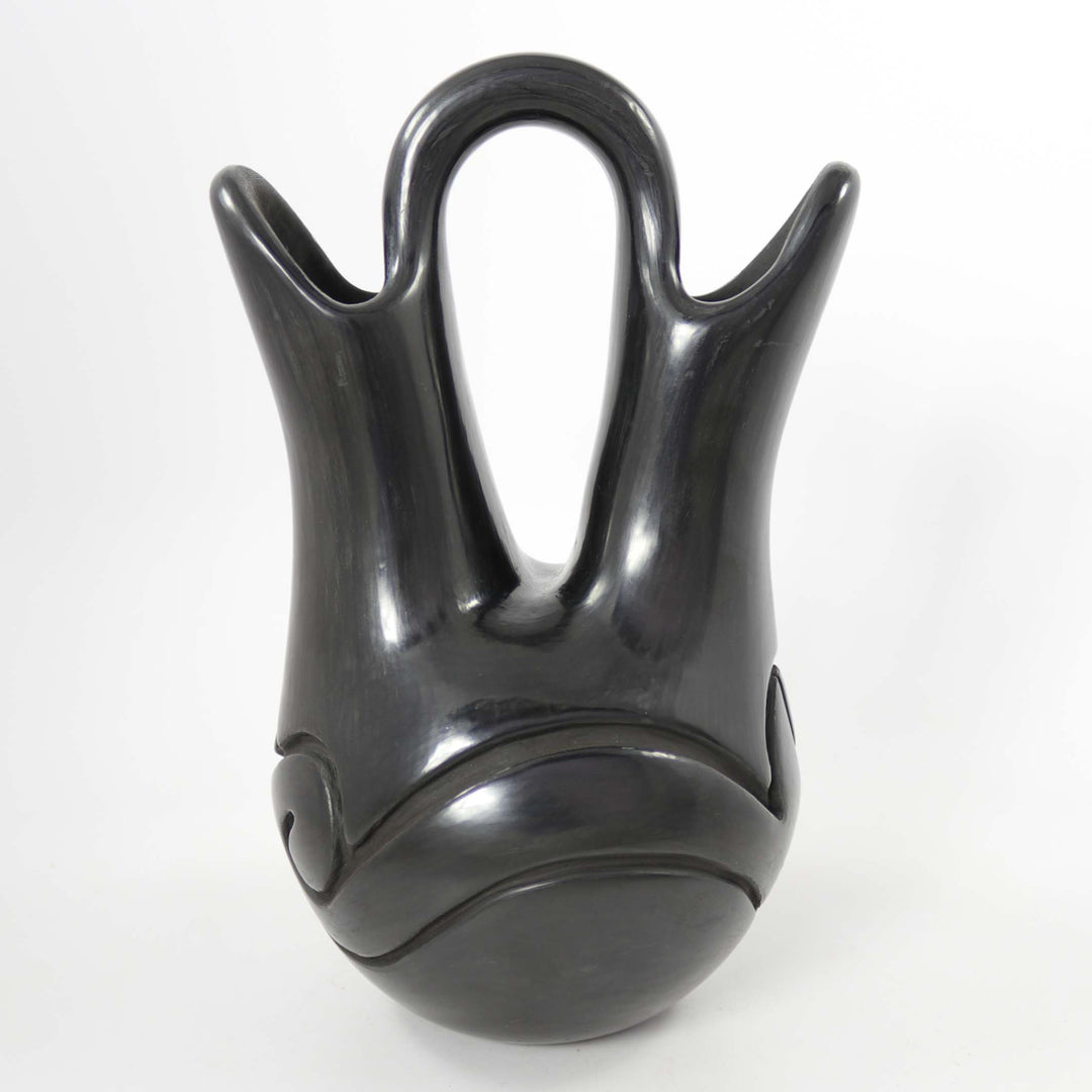 Avanyu Wedding Vase