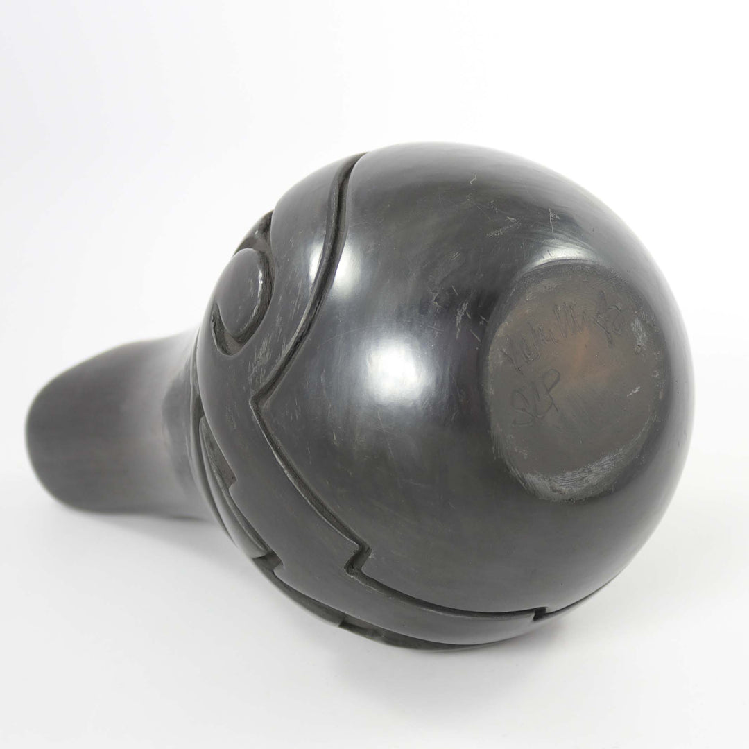 Avanyu Wedding Vase