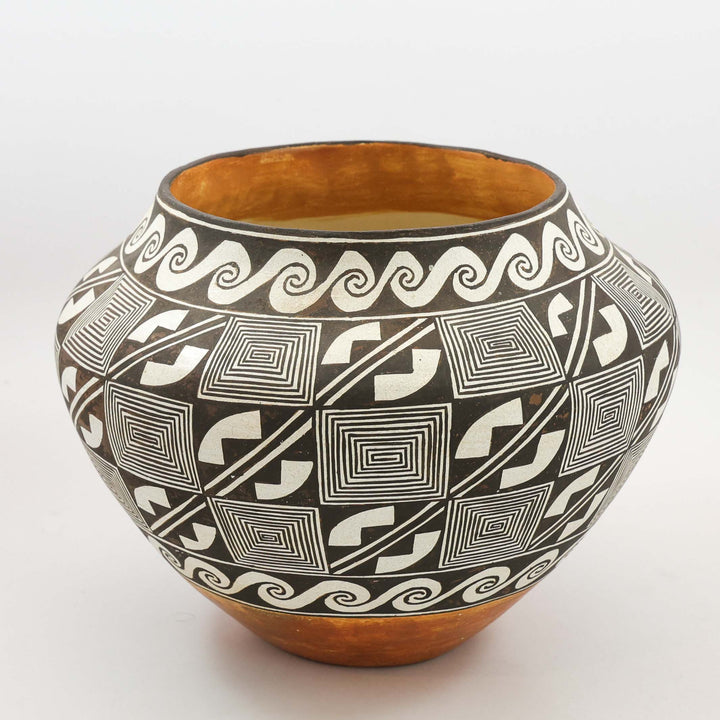 1950s Acoma Jar