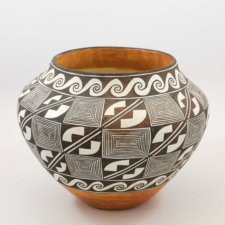 1950s Acoma Jar