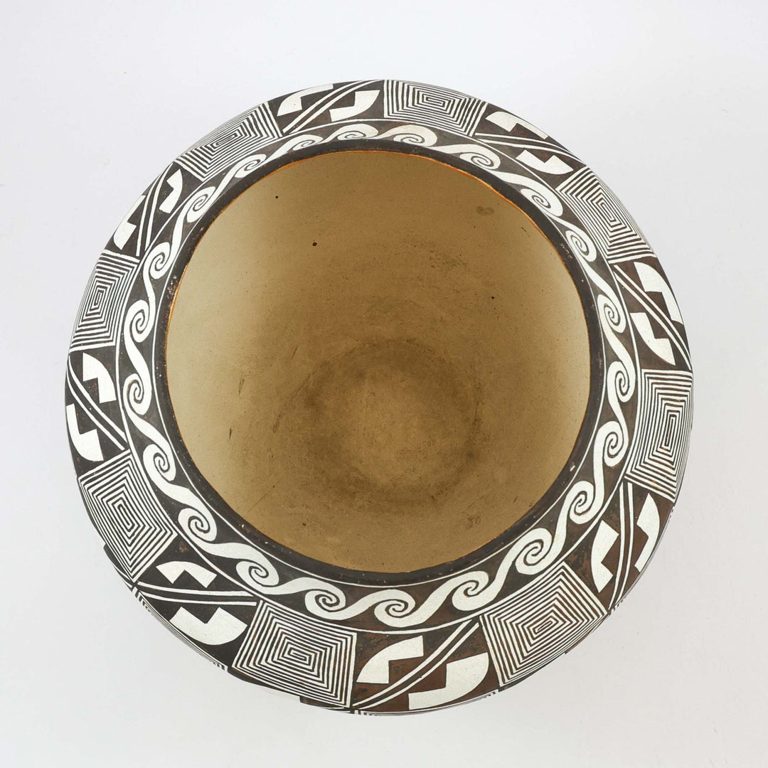 1950s Acoma Jar