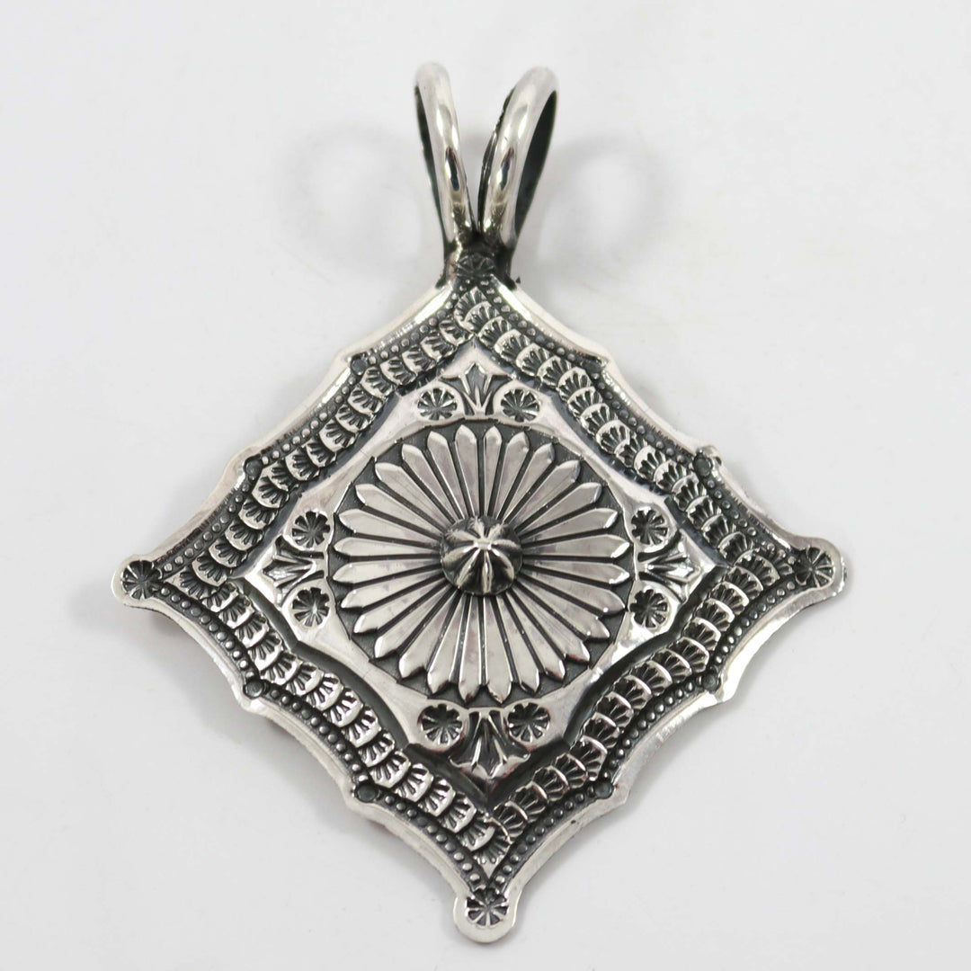 Concho Pendant