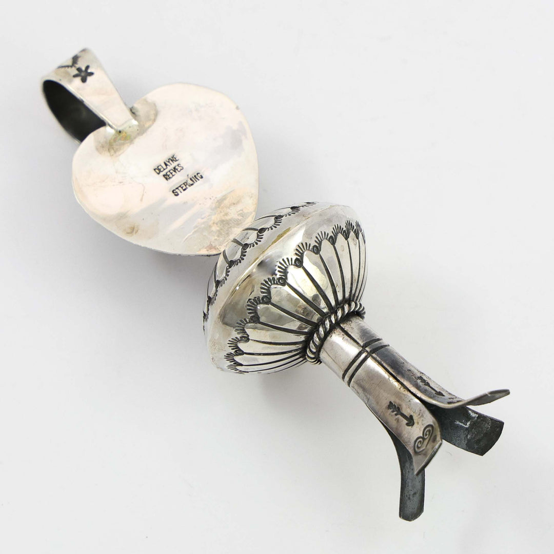 Spiny Oyster Squash Blossom Pendant