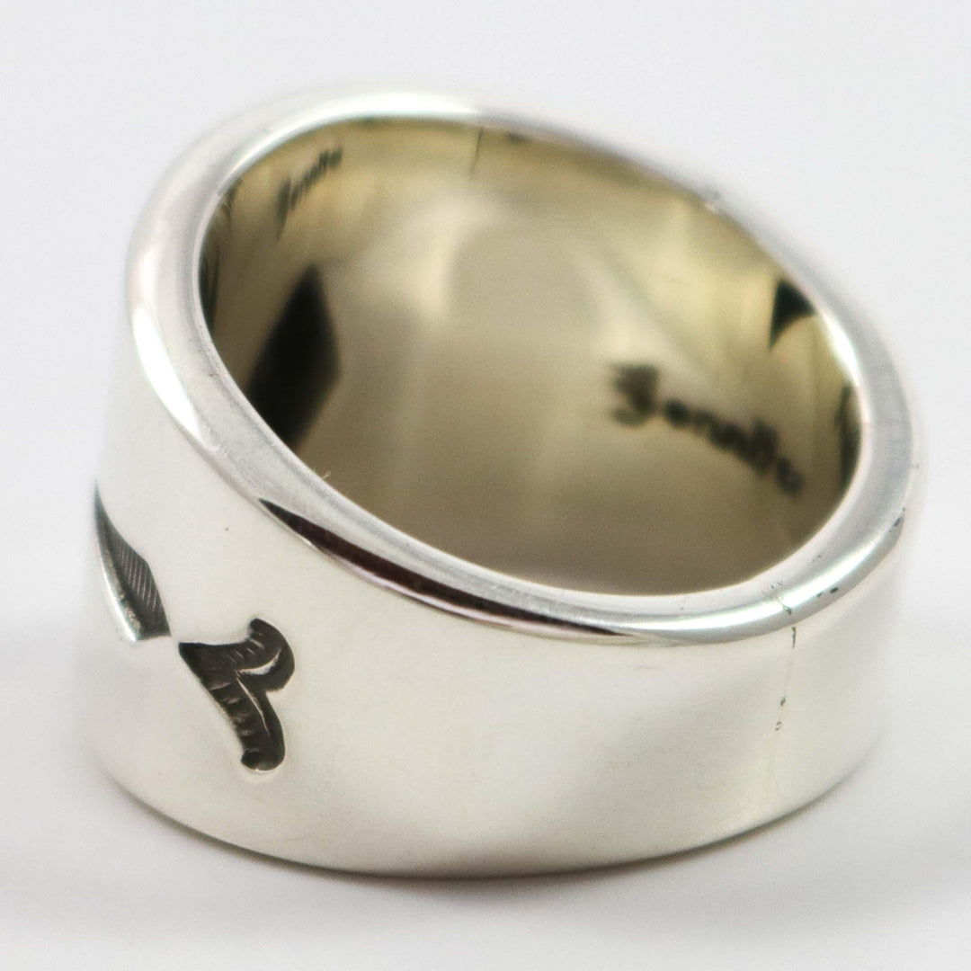 Bague en argent poinçonné