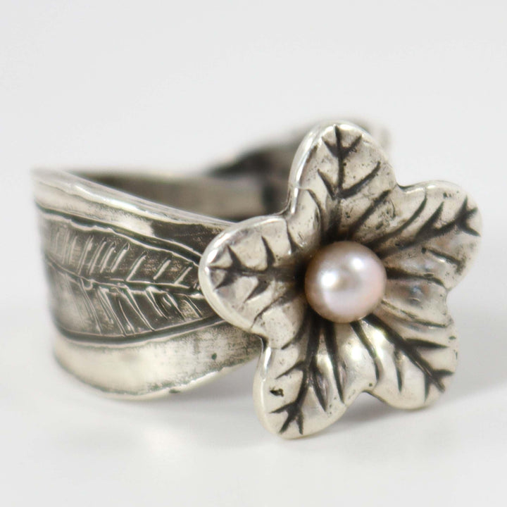 Pearl Flower Ring