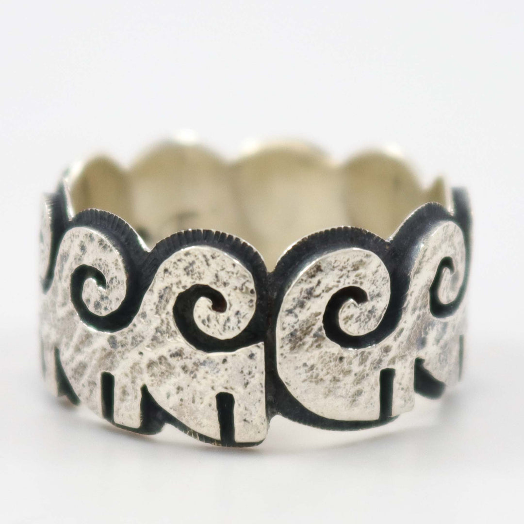 Water Wave Ring