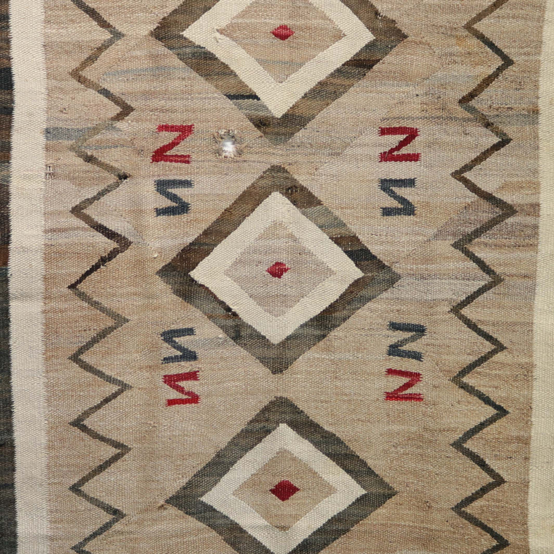 1915 Navajo Rug