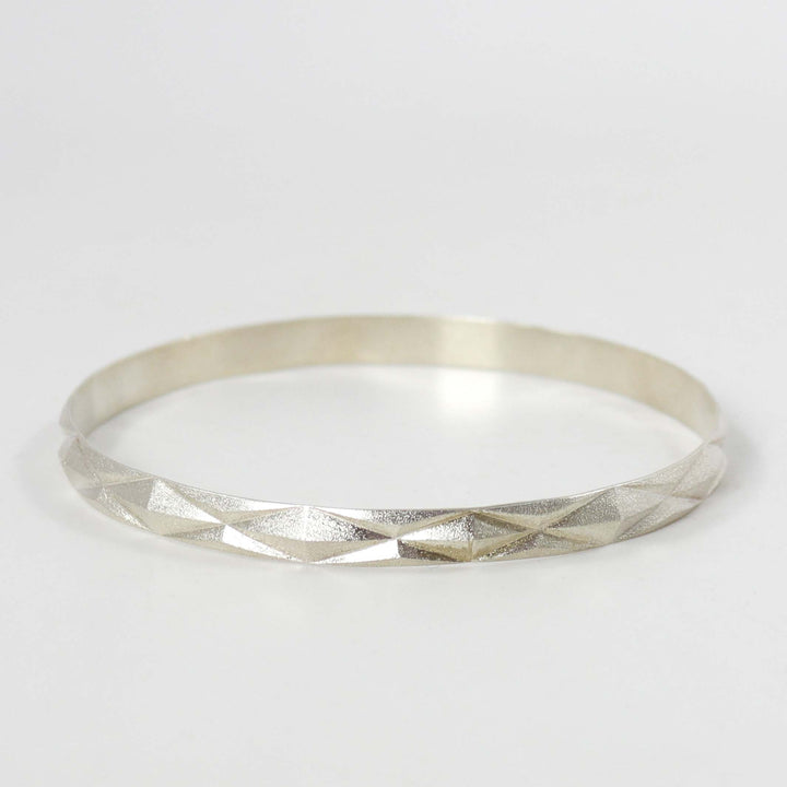 Diamond Peak Bangle by Maria Samora - Garland's