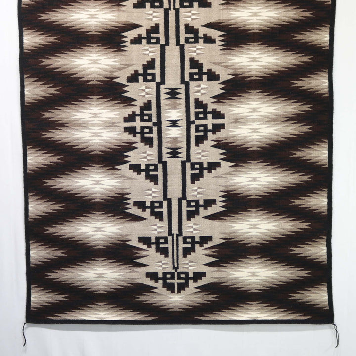 Eye Dazzler by Aureilia Clark - Garland's