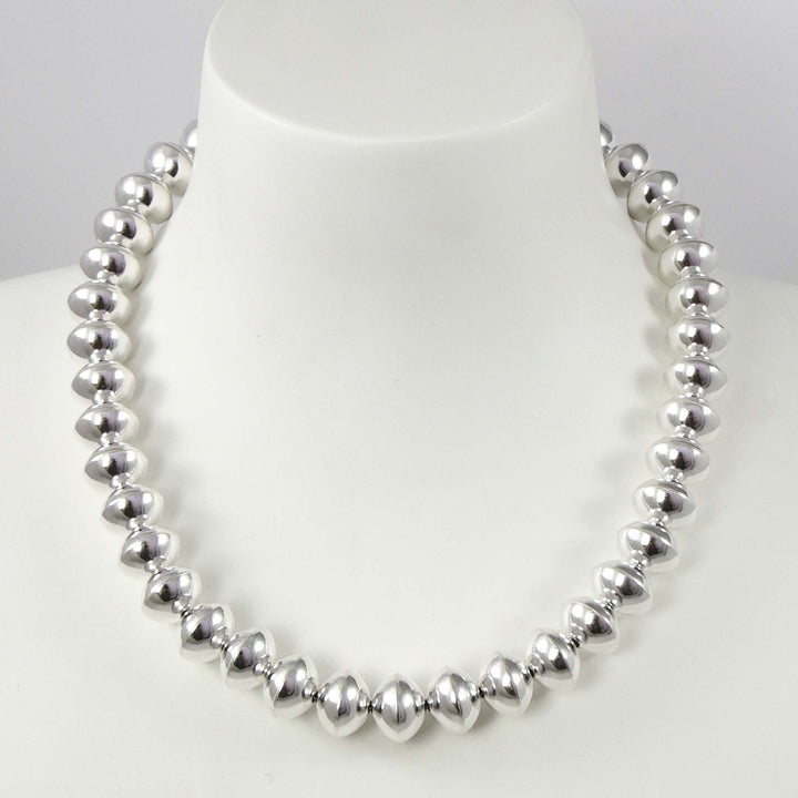 Navajo Pearl Necklace by Alliyah Yazzie - Garland's