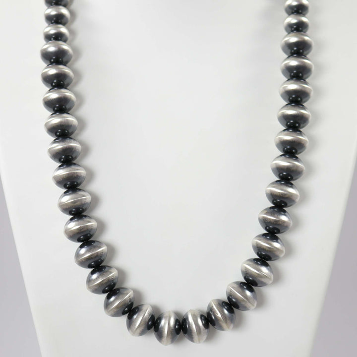 Navajo Pearl Necklace by Ruby Haley - Garland's