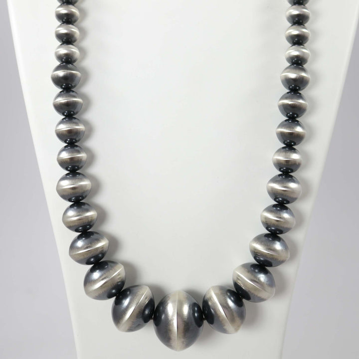 Navajo Pearl Necklace by Ruby Haley - Garland's