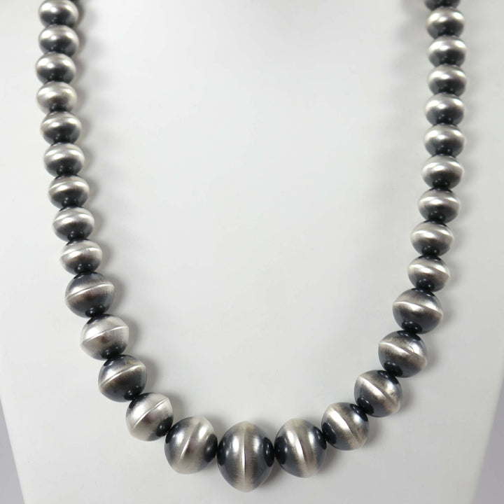 Navajo Pearl Necklace by Ruby Haley - Garland's