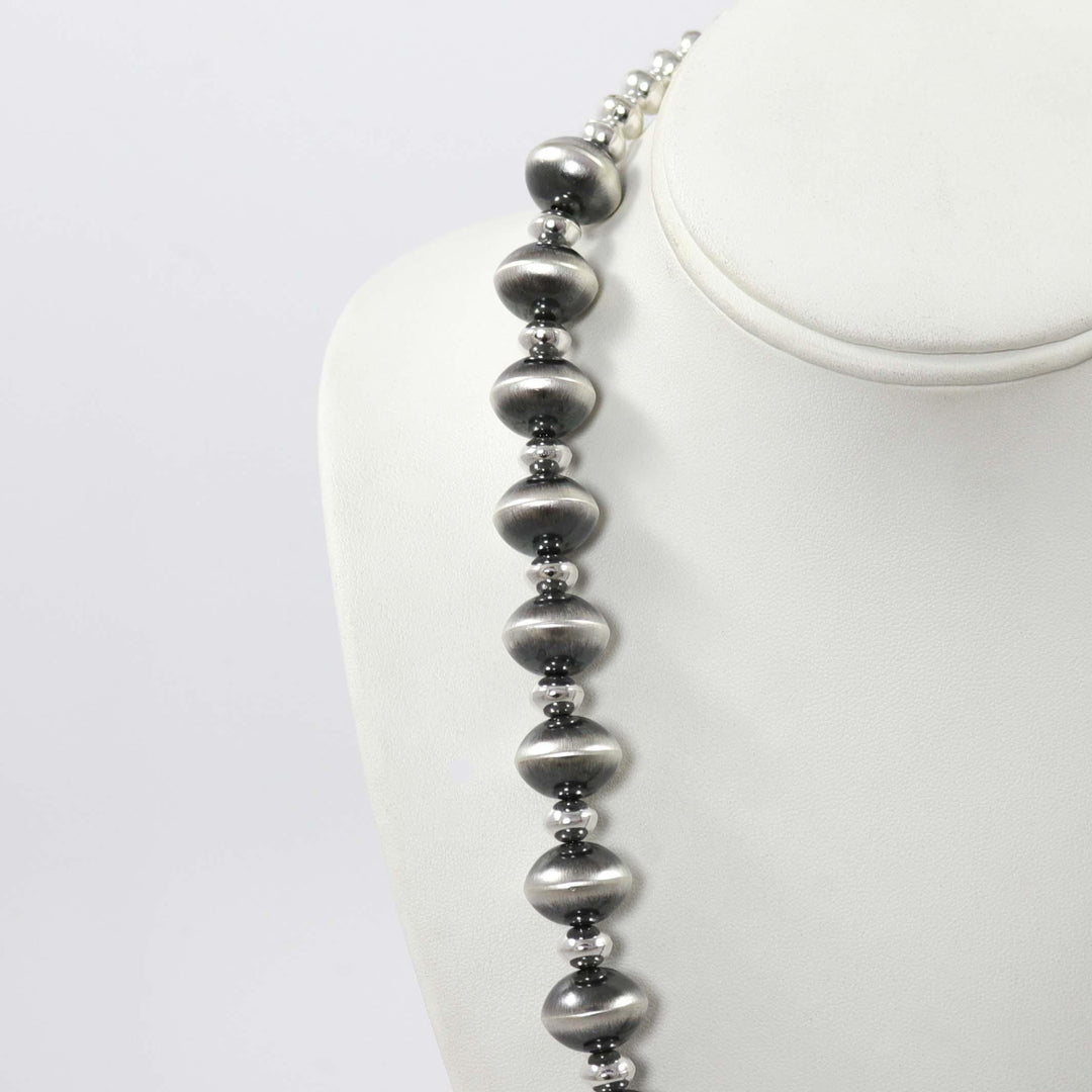 Navajo Pearl Necklace by Ruby Haley - Garland's