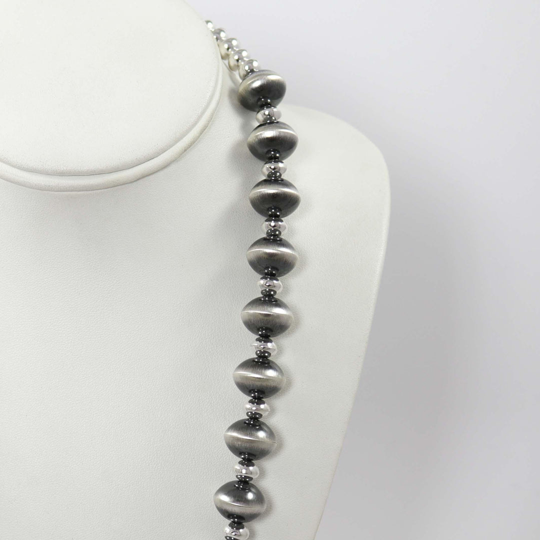Navajo Pearl Necklace by Ruby Haley - Garland's