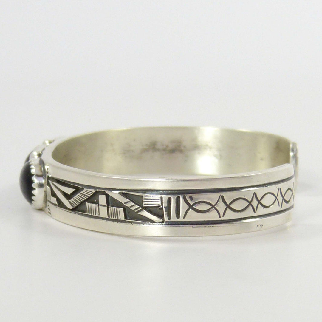 Onyx Cuff by Peter Nelson - Garland's