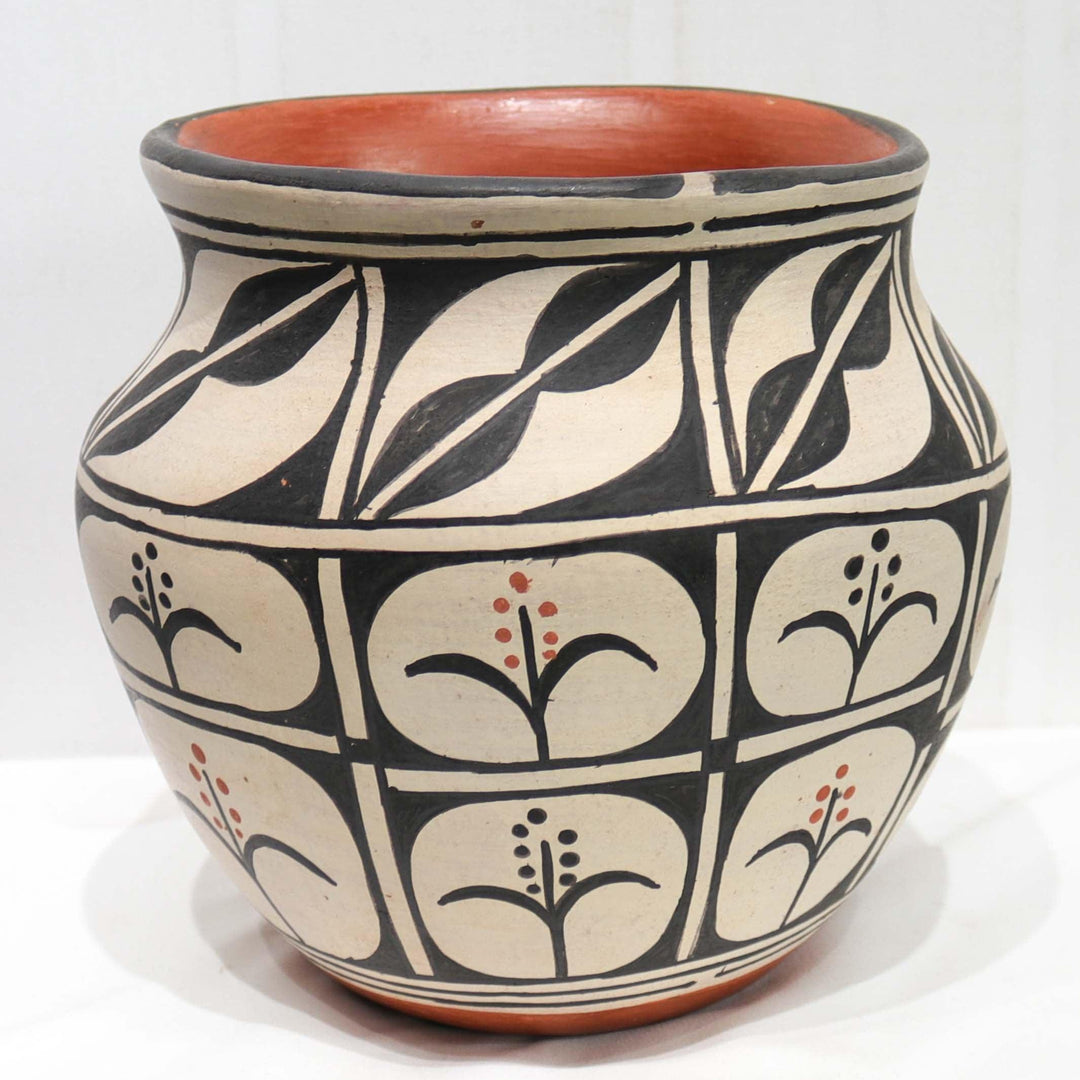 Santo Domingo Olla by Crucita Melchor - Garland's