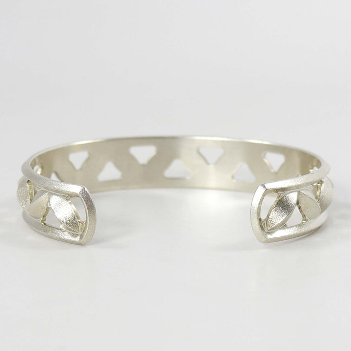 Sweet Pea Cuff by Maria Samora - Garland's