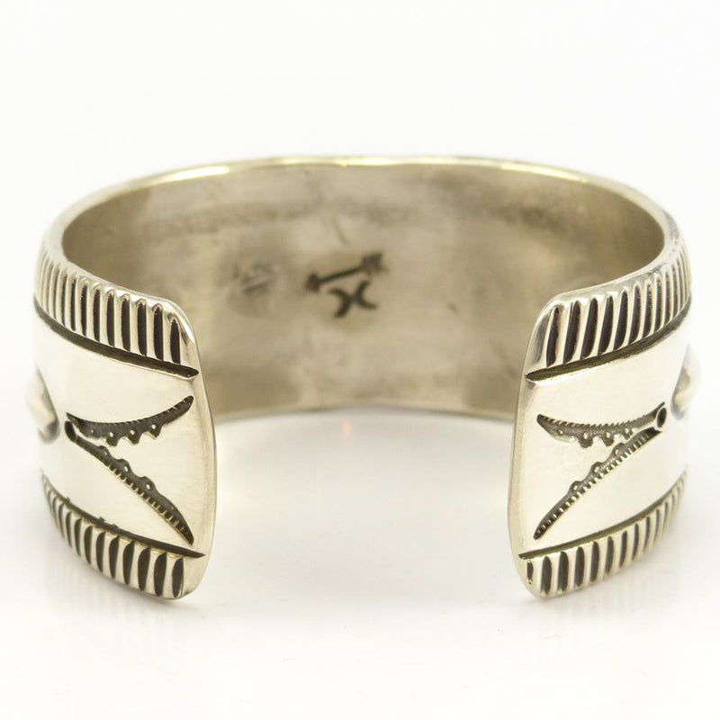 Coral Cuff by Cippy Crazyhorse - Garland&