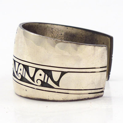 Vintage Cuff by Vintage Collection - Garland's